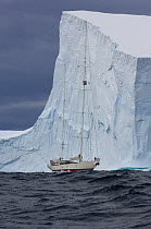 SY "Adele", 180 foot Hoek Design, exploring a tabular iceberg in rough sea, Bransfield Strait, 17 January 2007 Non editorial uses must be cleared individually.