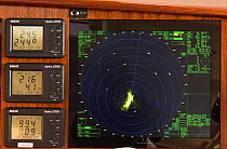SY "Adele"'s radar shows nine icebergs about 30 miles north of South Georgia, February 2007