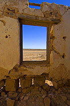 One of many historic ruins along the Oodnadatta Track that once supported the Old Ghan Railway, Oodnadatta Track, South Australia