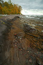 Rocky shoreline of Lake Superior, Porcupine Mountains State Park, Upper Peninsula, Michigan, USA