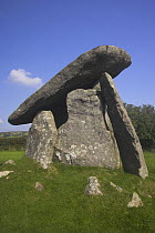 Trethevy Quiot, a Neolithic burial chamber, Bodmin Moor, Cornwall,UK