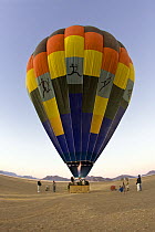 Hot air balloon tour for tourists over the dunes and desert, Sossusvlei, Namib-Naukluft National Park, Namibia