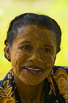 Woman portrait, Bekopaka, Tsingys de Bemaraha National Park, East Madagascar