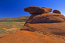 Sandstone rocks at Kalarranga Lookout provide panoramic views of the entire Finke River gorge and valley, Palm Valley, Finke Gorge National Park, Northern Territory, Australia, 2007