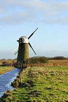 Eelfleet Dyke Mill, a disused wind pump, Heigham Holmes, Norfolk Broads, UK.