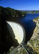 Gordon hydroelectric dam and reservoir, Southwest National Park, Tasmania, Australia, December