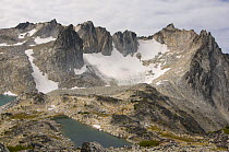Landscape view of the Upper Enchantments Lake Basin in summertime, more than 7,000 feet above sea level, Alpine Lakes Wilderness, Okanogan-Wenatchee National Forest, Cascade Range, Washington, August...
