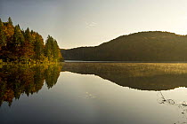 Proscansko lake, early morning light, near Ljeskovac village, Upper Lakes, Plitvice Lakes National Park, Croatia, October 2008