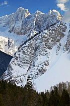 Skrlatica from the Vrsic Pass, Spik mountains, Triglavski National Park, Julian Alps, Gorenjska, Slovenia, January 2006