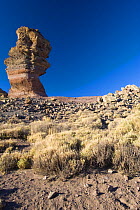 Roque Cinchado, Los Roques de Garcia, on the South face of the Teide Volcano, Teide National Park, Tenerife, Canary Islands, Spain, December 2008