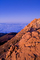 Crater of Pico Viejo / Chaorra Mountain volcano (2,909m) from the summit of the Teide volcano, Teide National Park, Tenerife, Canary Islands, Spain, December 2008