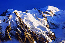 Aiguille du Midi (3,842m) left and Mont Blanc (4,810m) right, Haute Savoie, France, Europe, September 2008