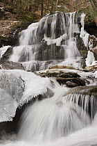 Bastion Falls, partly frozen, Catskill State Park, New York State, USA
