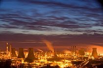 Grangemouth oil refinery at sunset, Grangemouth, Central Scotland, UK, May 2008.