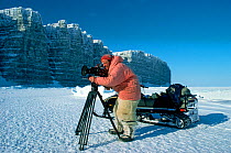 Cameraman, Doug Allan, filming on Prince Leopold Island, Lancaster Sound, Nunavut, Canada, May 1995