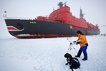 Canadian artist, David McEown, painting a watercolour of Russian nuclear icebreaker "Yamal" at the North Pole, July 2007