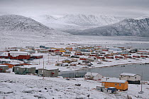 First snow of autumn covering the Inuit community of Qikiqtarjuaq (Broughton Island) Nunavut, Canada, 2002