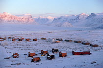 Houses built around the bay in Pangnirtung. Nunavut, Canada, 1993.