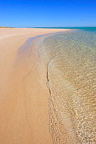White sand beach in Exmouth peninsula, Coral coast, Western Australia. July 2009