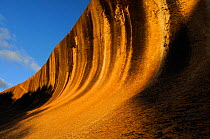Wave rock, an eroded granite plateau, Hyden area, Western Australia. August 2009