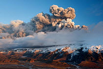 Ash plume from a subglacial volcanic eruption under the Eyjafjallajokull ice cap, Iceland, April 2010