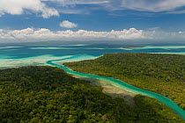 Aerial view of coral cays and white sand bars surrounding Bugsuk Island, Farm 1 of Jewelmer pearl farm. This private island has been highly protected since the 1970's and is in pristine environmental...