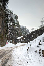 Cheddar Gorge after snowfall. Somerset, UK, February 2009.