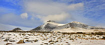 Wee Binnian and Slieve Binnian, winter landscape, Mourne Mountains, County Down, Northern Ireland, UK, December 2010