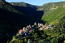 Peyreleau medieval village. Gorge de la Jonte, Causse, Cevennes, Massif Central, Ayeyron, France, September 2011.