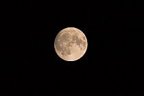 Full Moon taken from Fareham, Hampshire, UK, May 2007