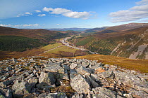 View looking north along the upper sections of the River Feshie, with glacial debris in the foreground, Glenfeshie, Cairngorms NP, Scotland, September 2011