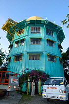 Canopy Tower bird observatory. Canal rainforest, Panama City region, 2008.