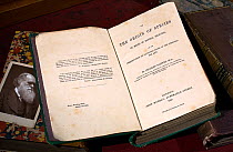 Copy of the first edition 'On the Origin of Species' by Charles Darwin (1859) together with a Cabinet photograph of Darwin and some other Darwin related books. 'The Origin' was first published on Thur...