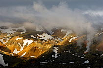 Volcanic steam rising over the Brennesteinsalda and Rhyolite mountains, Landmannalaugar, Iceland, June 2008