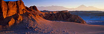 Valle de la Luna at dawn, near San Pedro, Atacama Desert, northern Chile, South America