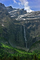 The Cirque de Gavarnie and the Gavarnie Falls / Grande Cascade de Gavarnie, highest waterfall of France in the Pyrenees, June 2012