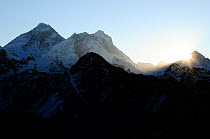 Everest (8848m), Lhotse (8501m) and Makalu (8463m) seen at sunrise from Gokyo Ri (5360m)  Sagarmatha National Park (World Heritage UNESCO). Khumbu / Everest Region, Nepal, Himalaya, October 2011.