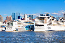 Huge luxury liners infront of Midtown Manhattan across the Hudson River, New York, USA, October 2011