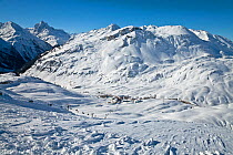 Resort pistes and mountain ranges at St Anton am Arlberg, Tirol, Austria, 2008
