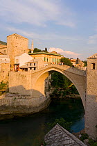 The famous 'Old Bridge' of Mostar built in 1566 was destroyed in 1993, the 'New Old Bridge' as it is known was completed in 2004, Mostar, Herzegovina, Bosnia and Herzegovina, Balkans 2009