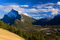 Banff townsite with Mount Rundle in background, Rocky mountains, Banff National Park, Alberta, Canada, 2007