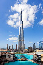 The Burj Khalifa, completed in 2010, the tallest man made structure in the world, Dubai, United Arab Emirates 2011. No release available.