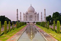 Taj Mahal, UNESCO World Heritage Site, Agra, Uttar Pradesh, India, 2011