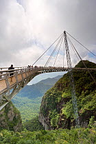 Hanging suspension walkway above the rainforest canopy at the top of Mount Gunung Machinchang (708m), with views of Langkawi and the Andaman Sea, Pulau Langkawi, Langkawi Island, Malaysia 2008