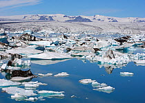 Jokulsarlon glacial lagoon, Iceland, June 2006