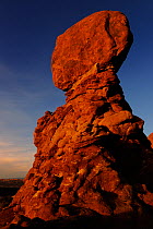 Balanced Rock, Arches National Park, Utah, USA November 2012