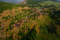 Aerial view over the Arda river canyon, Dolni Glavanak village, Madzharovo, Eastern Rhodope Mountains, Bulgaria, May 2013.