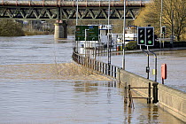 River Severn floodwaters on road, Worcester, England, UK, 13th February 2014.