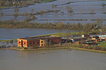 Environment Agency pumping station in Tewkesbury surrounded by extensive flooding following the February 2014 floods, Gloucestershire, England, UK, 7th February 2014.