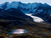 Hurrungane mountain ridge, seen from the trail to Fanaraken, Jotunheimen, Norway, September 2009.